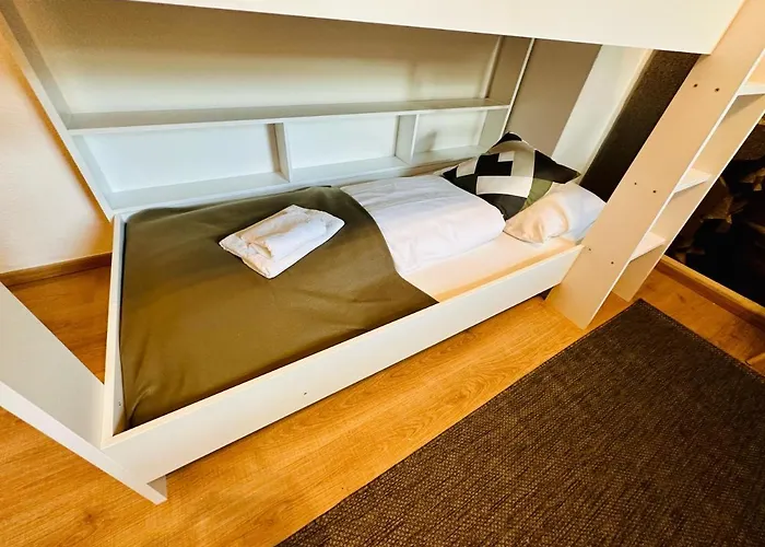 Seeufer #grosser Garten#seenaehe# Von Harztraveler Lejlighed *